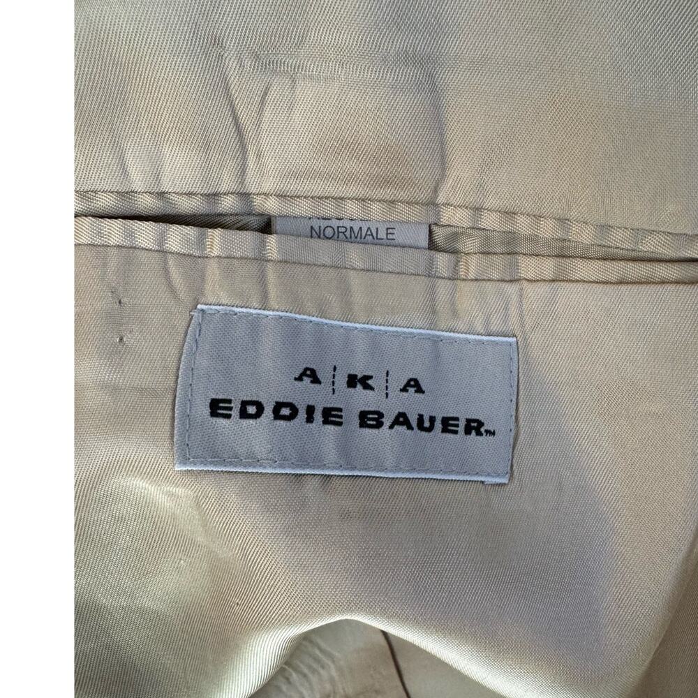 AKA Eddie Bauer Silk and Wool 2 Button Blazer.  Size 44R - Picture 3 of 11